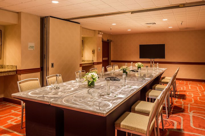 Meeting facility