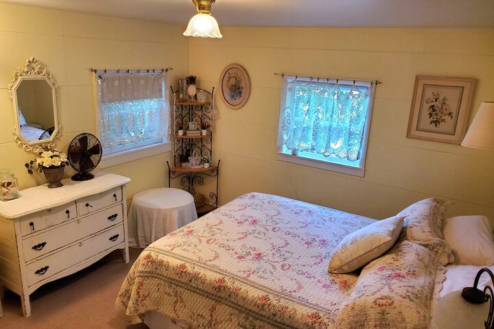 Room 10 of 40