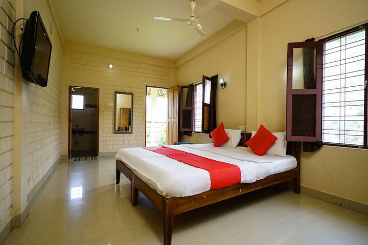 Room 10 of 23