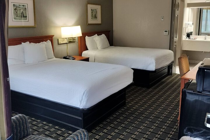 Room 81 of 190