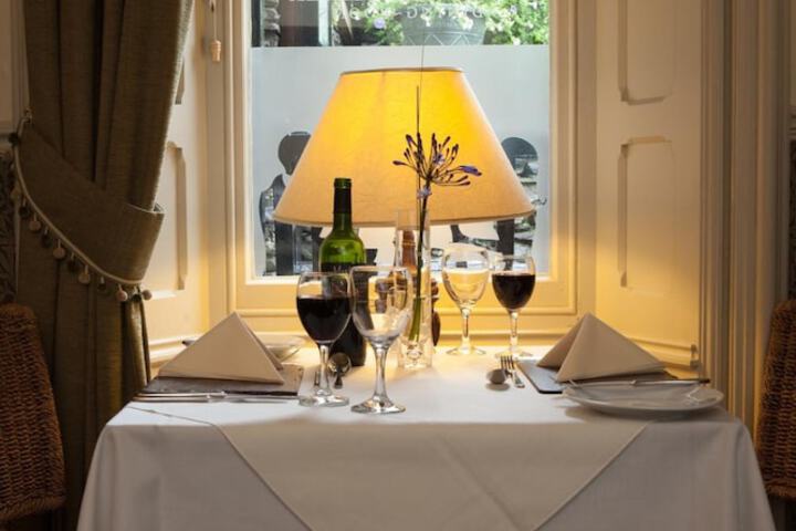 Dining 42 of 56
