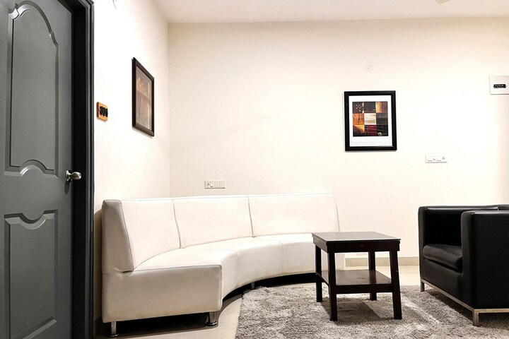 Room 51 of 66