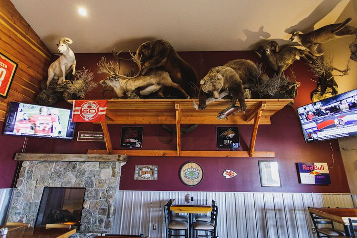 Sports bar