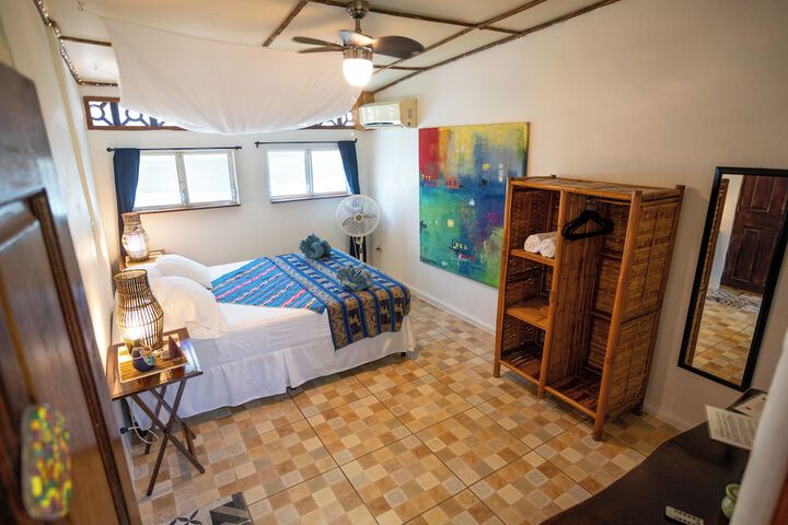 Room 8 of 62
