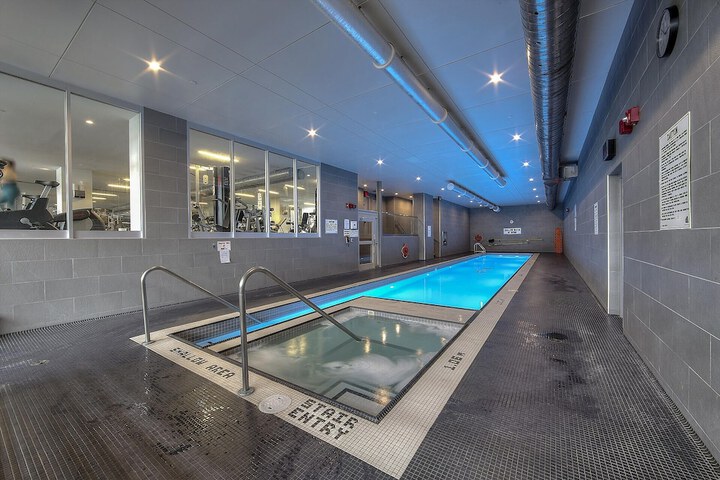 Pool 17 of 37