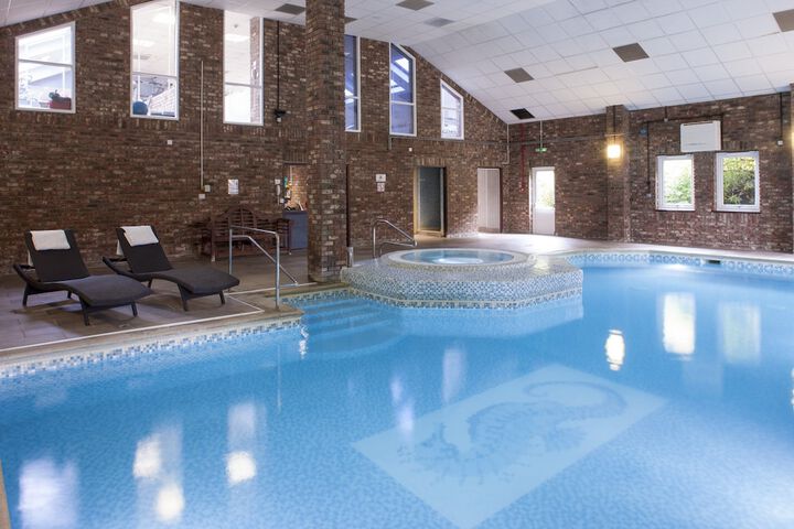 Pool 45 of 94