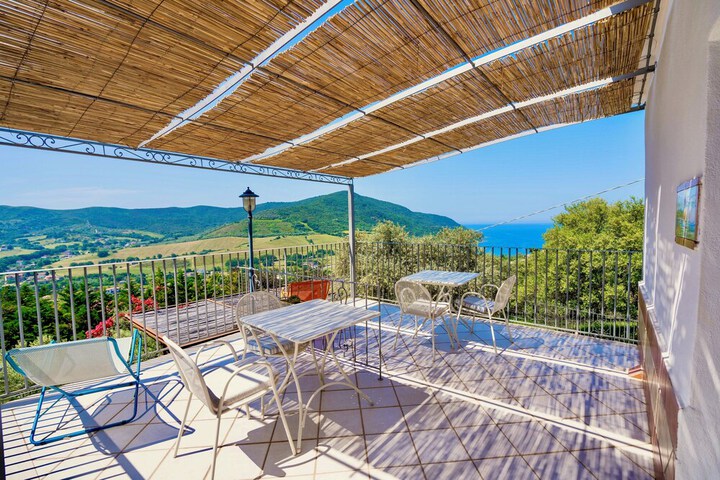 Terrace/Patio 23 of 74