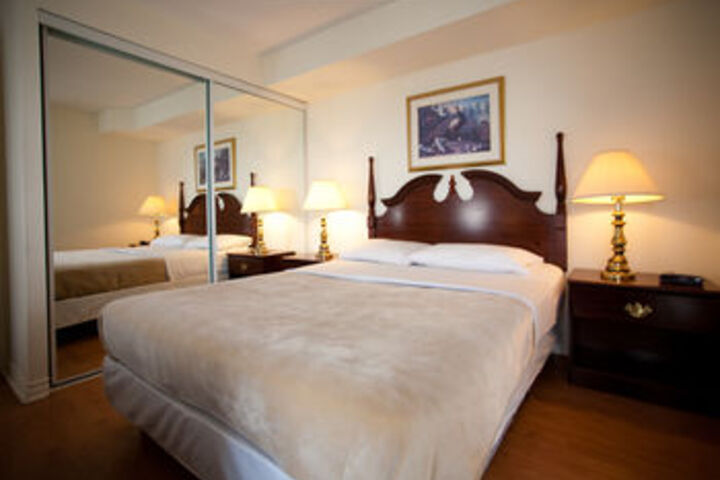 Room 3 of 13