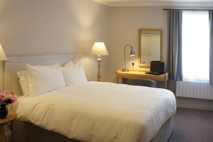 The Abergavenny Hotel