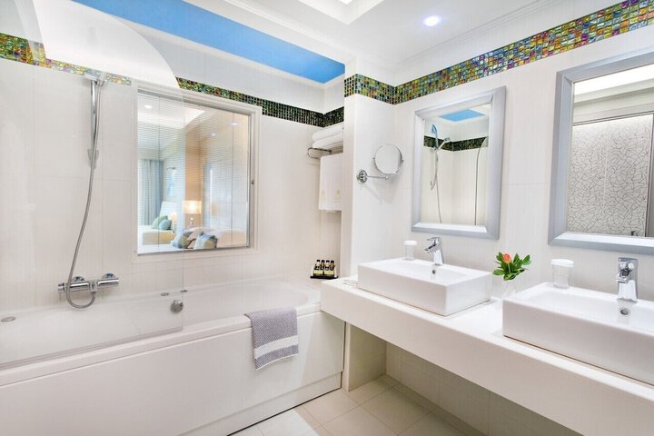 Bathroom Interior Photo
