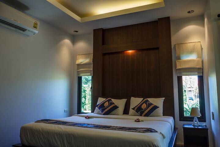 Room 6 of 29