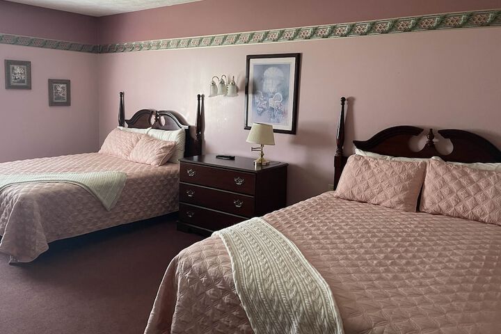 Room 35 of 59