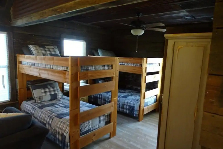 Room 2 of 12
