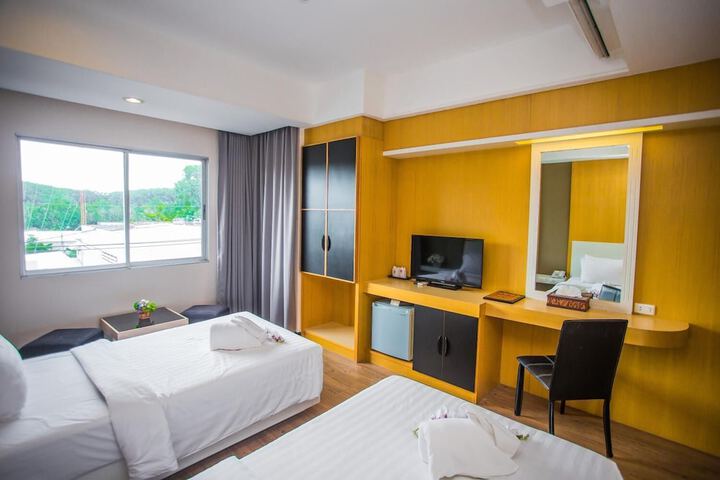Room 13 of 54