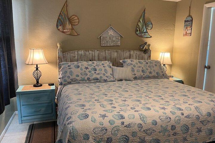 Room 17 of 50