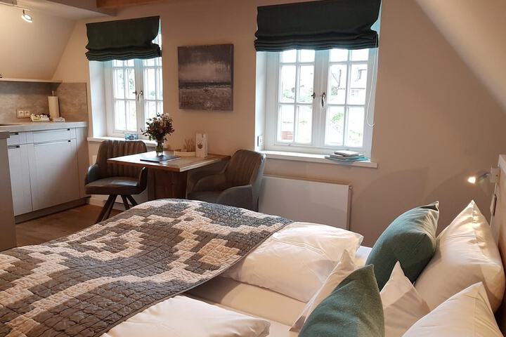 Room 14 of 47