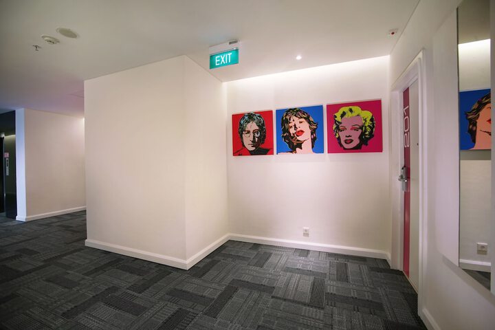 Ballroom/Hall 14 of 18