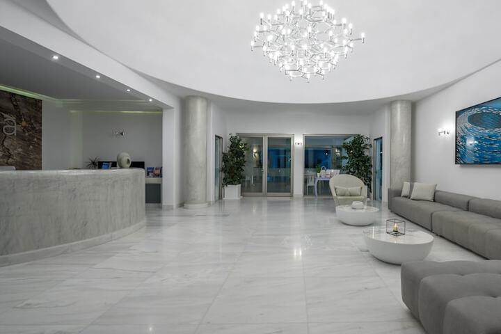 Hotel Interior 3 of 95