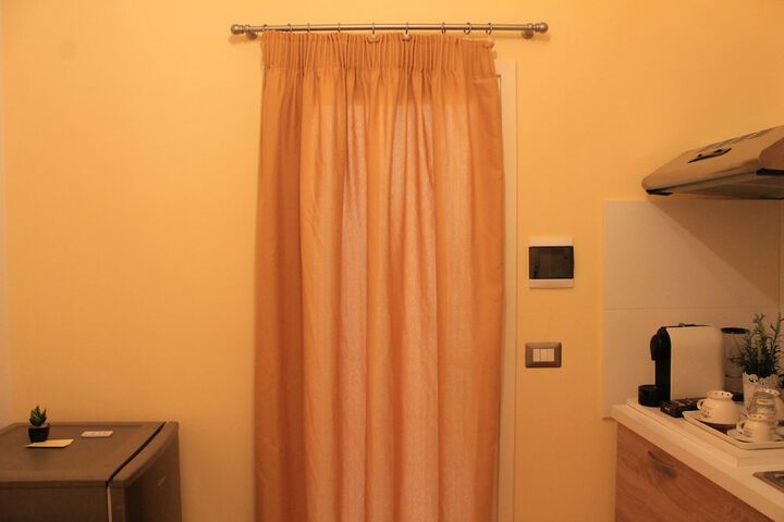 Room 15 of 50