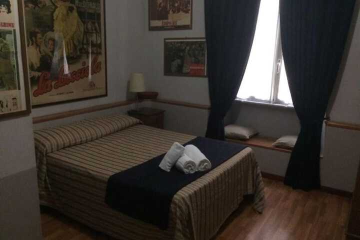 Room 13 of 39