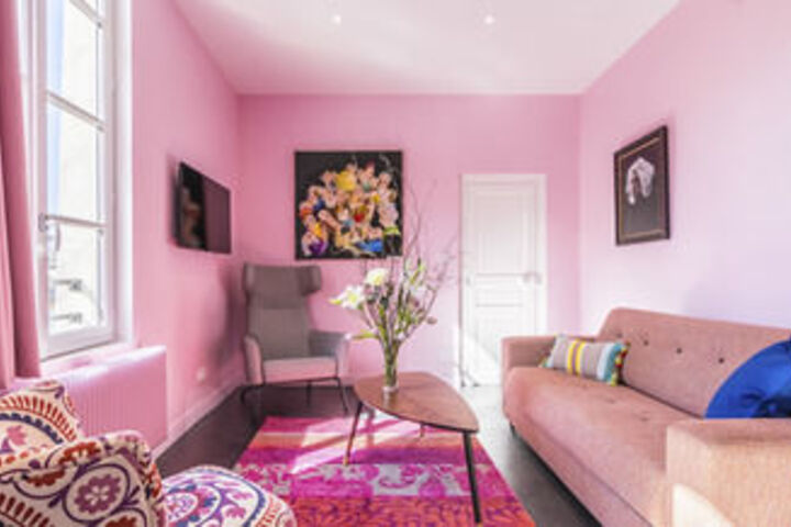 Room 21 of 28