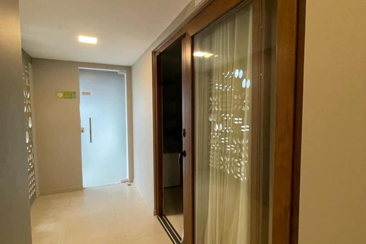 Room 68 of 116