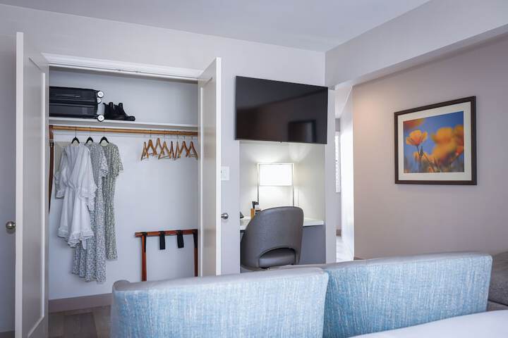 Room 13 of 112