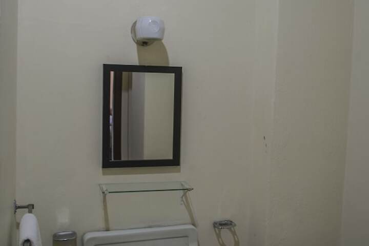 Room 42 of 59
