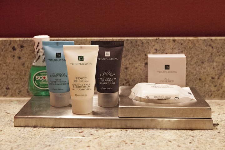 Room amenity