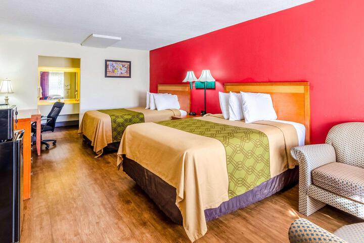 2 Double Beds (6 of 7)