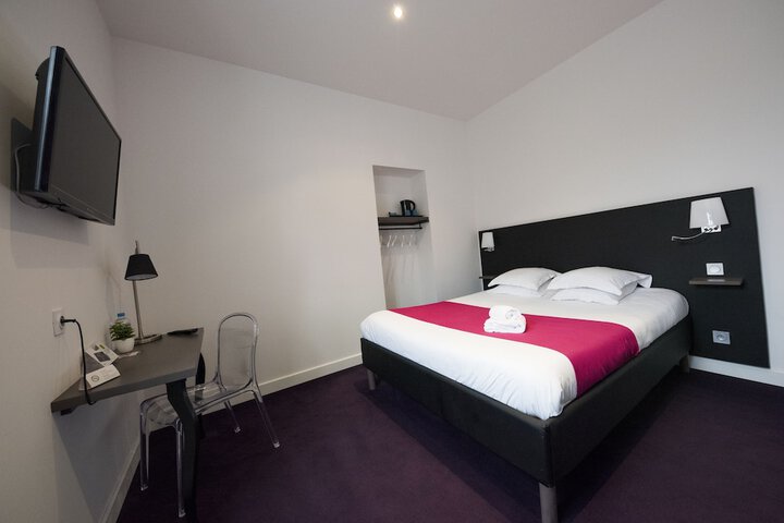 Room 7 of 31