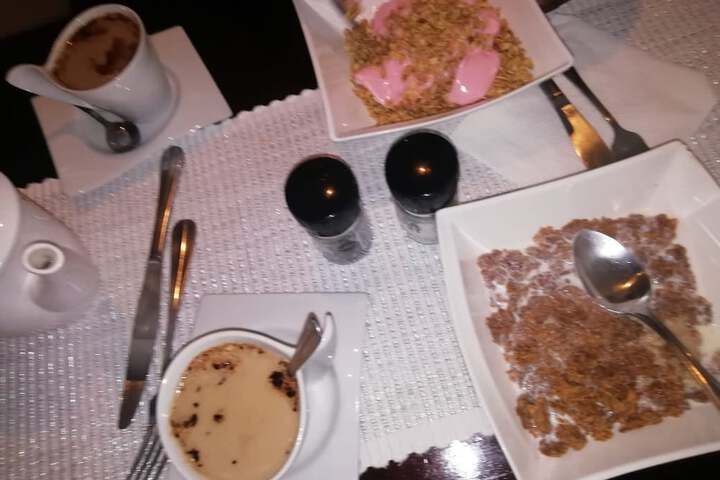 Dining 20 of 36