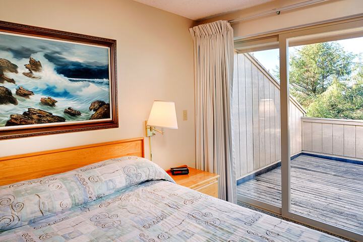 Room 4 of 42