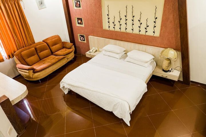 Room 14 of 56