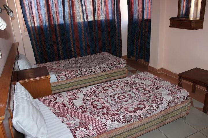 Room 22 of 71