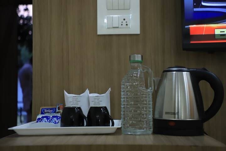 Room 44 of 178