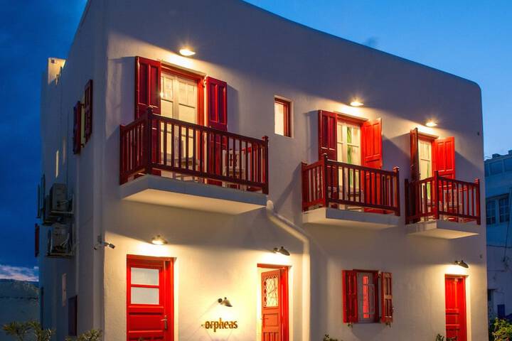 Exterior of Orpheas Rooms