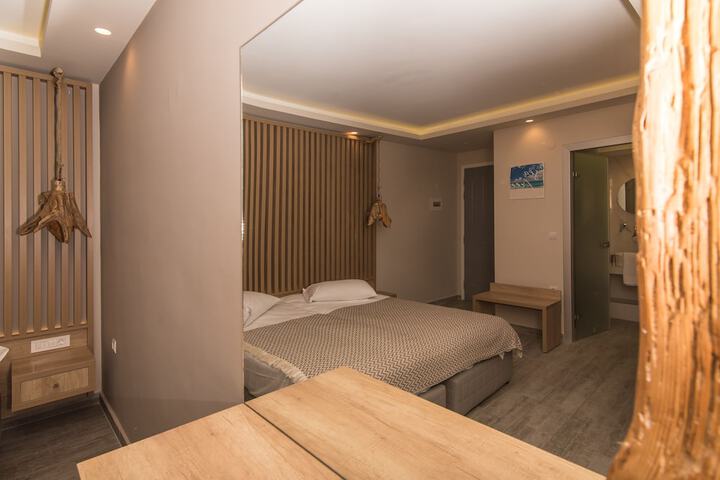 Room 22 of 161