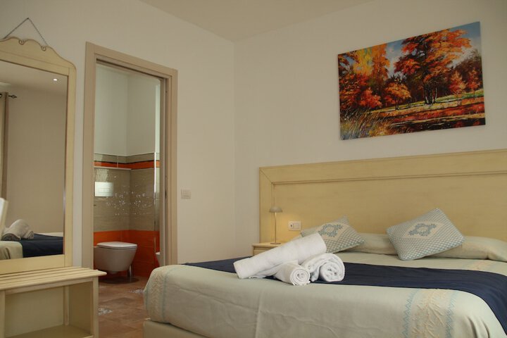 Room 8 of 67