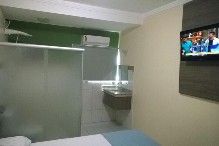 Room 15 of 50