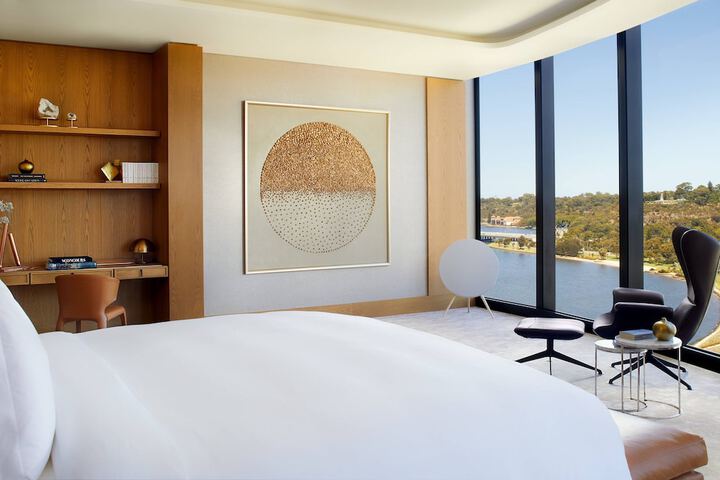 Room 20 of 98