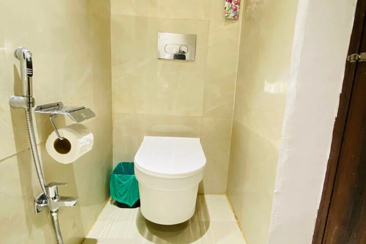 Room 21 of 23