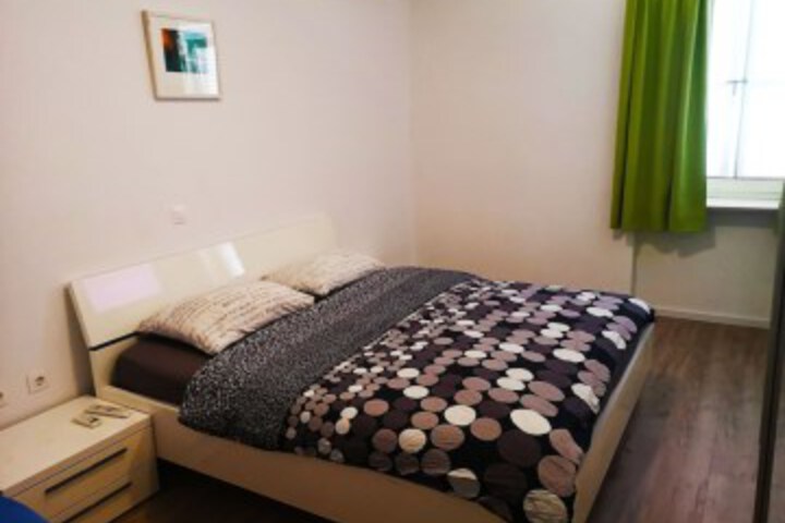 Room 34 of 48