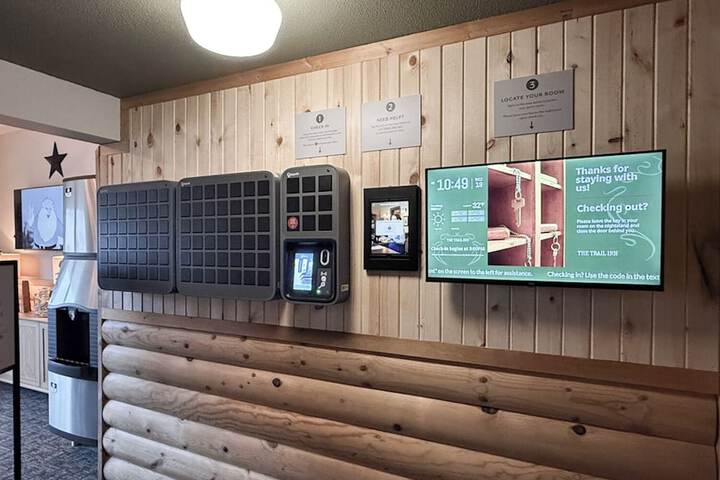 Hotel Interior 4 of 18