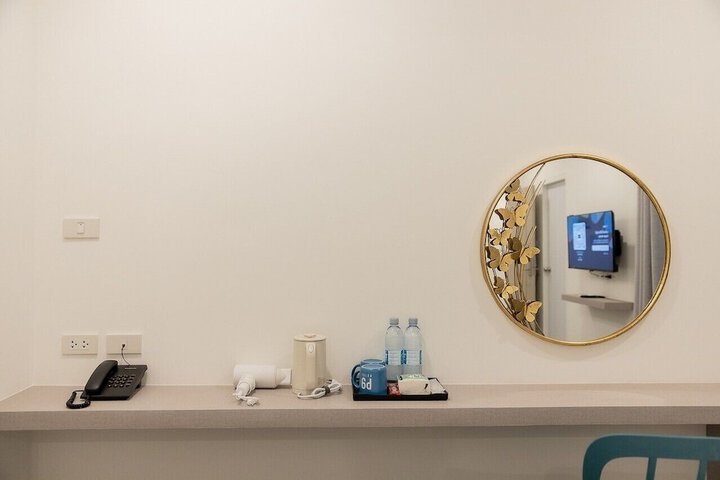 Room 8 of 20
