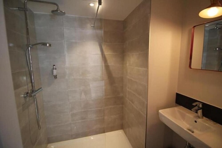 Clean Restrooms