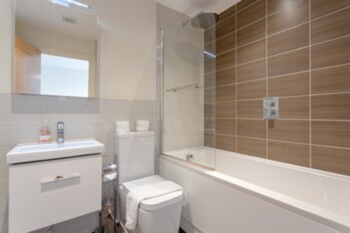 Room 3 of 22