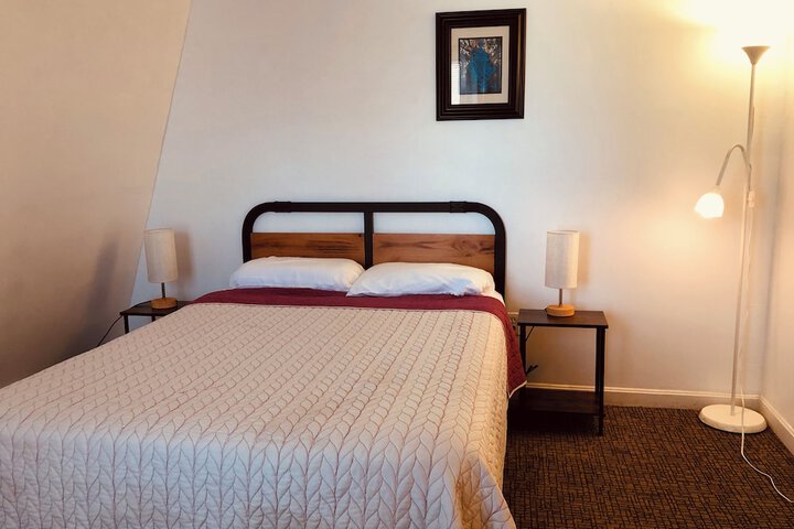 Room 15 of 25
