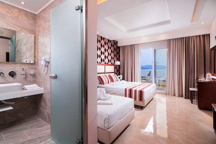 Room 39 of 84