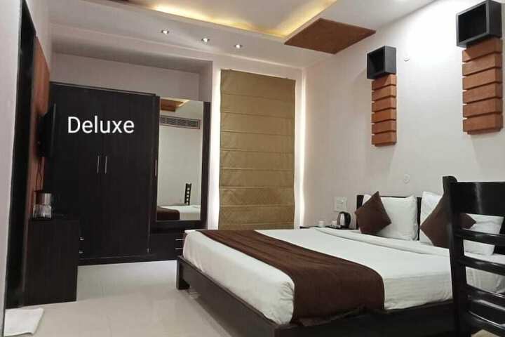 Room 11 of 67